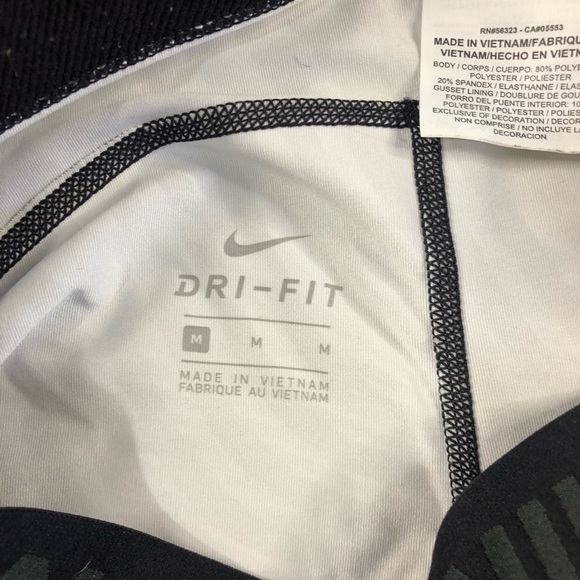 Women’s Nike Dri-Fit Capri Leggings - Picture 3 of 7